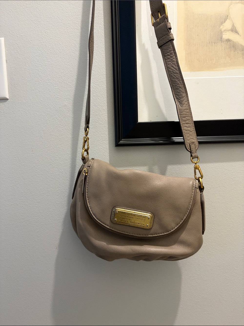 Marc Jacobs Taupe Pebbled Leather Crossbody with Gold Plaque